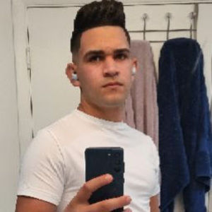 Meet your Posher, Luis